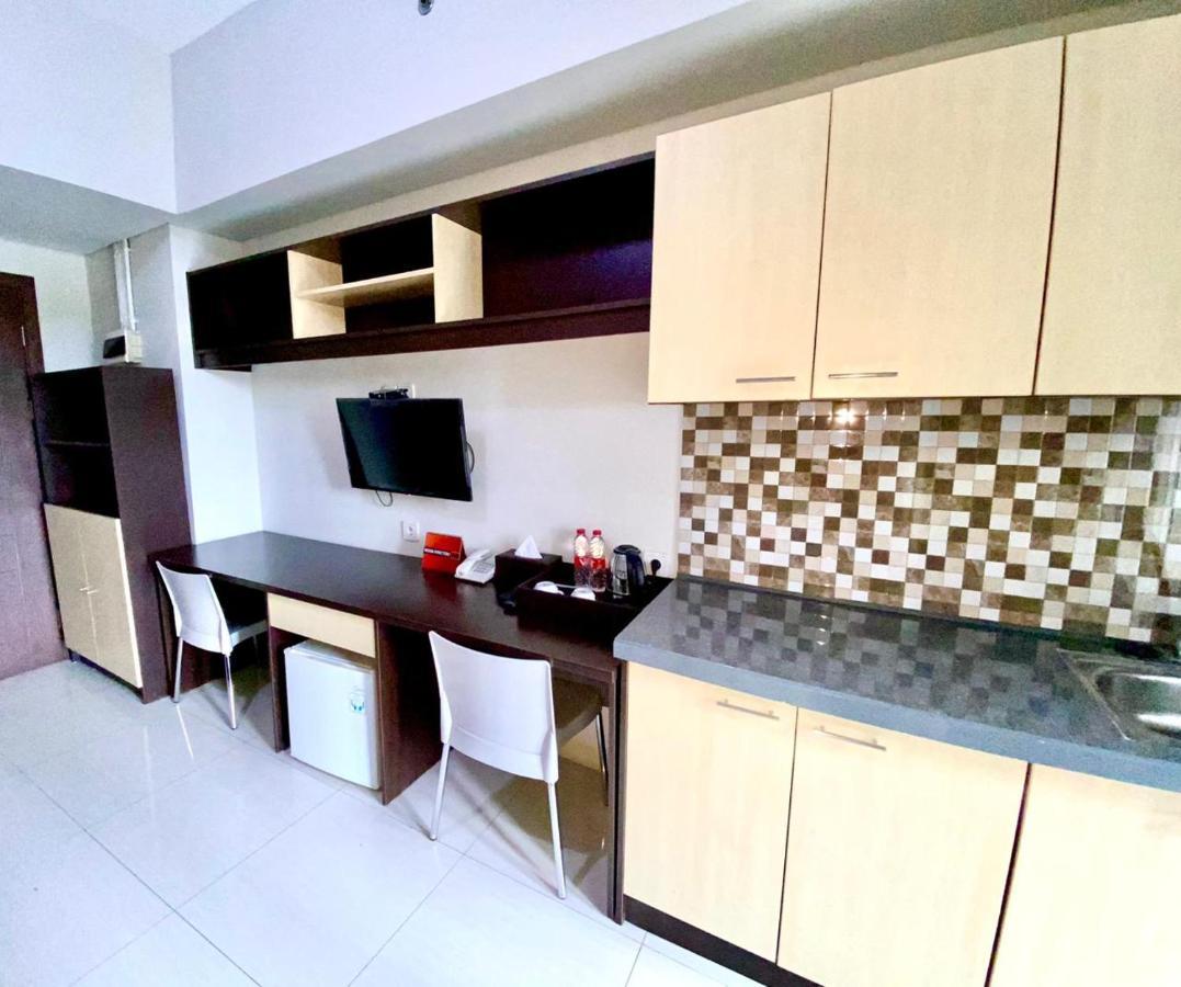 Skyland City Hotel Jatinangor Cilimus Extérieur photo