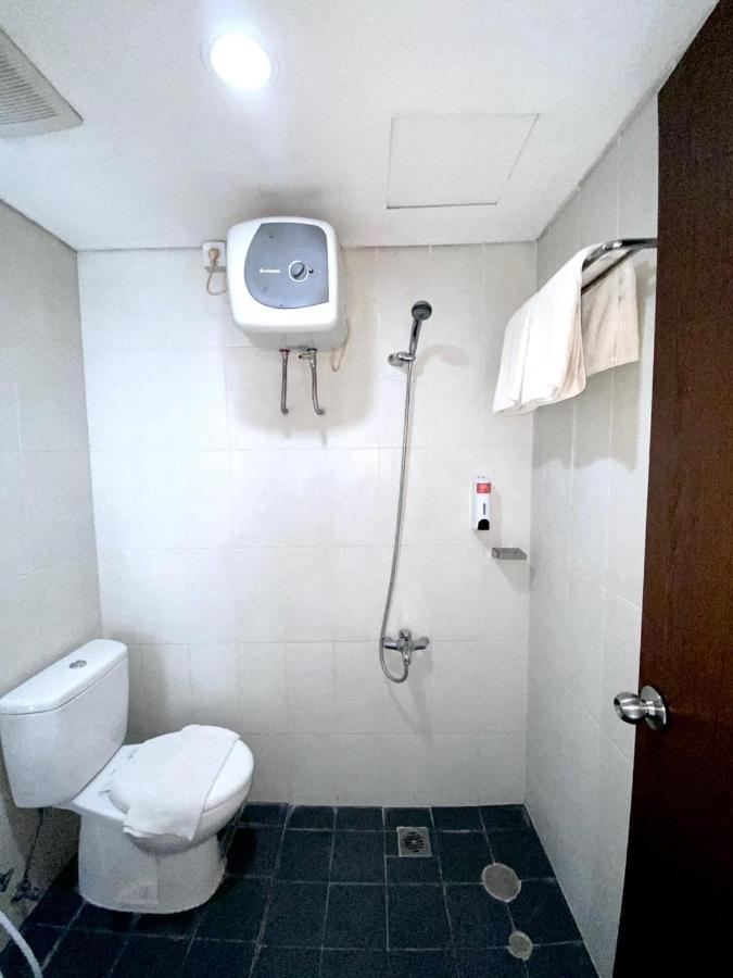 Skyland City Hotel Jatinangor Cilimus Extérieur photo
