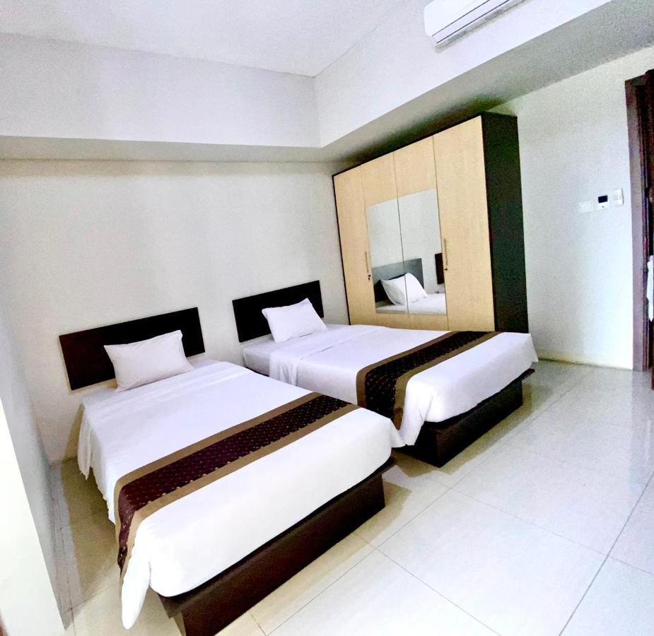Skyland City Hotel Jatinangor Cilimus Extérieur photo