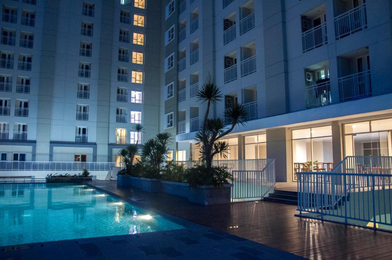 Skyland City Hotel Jatinangor Cilimus Extérieur photo
