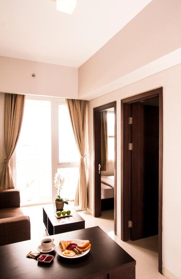 Skyland City Hotel Jatinangor Cilimus Extérieur photo